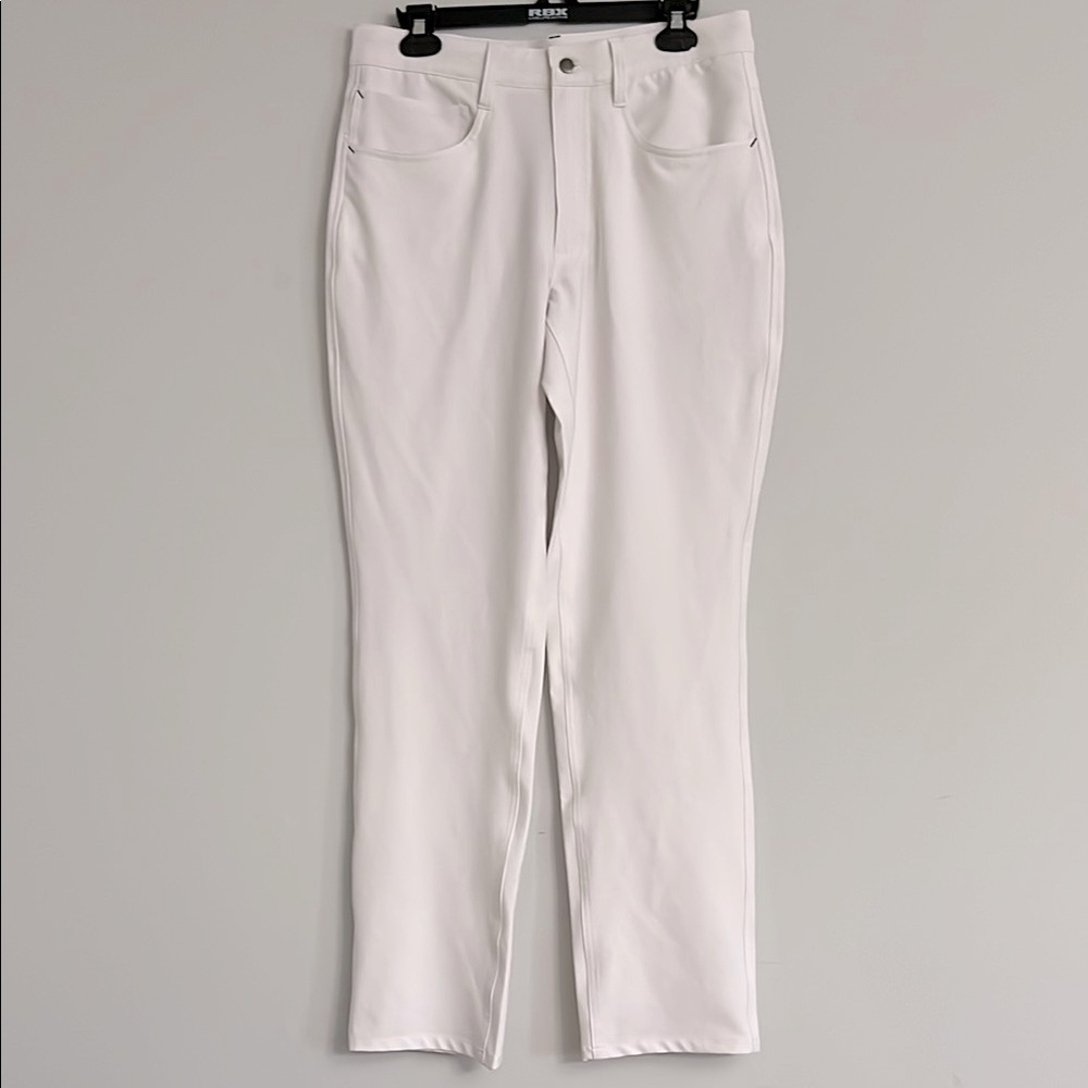 Women's White pants.